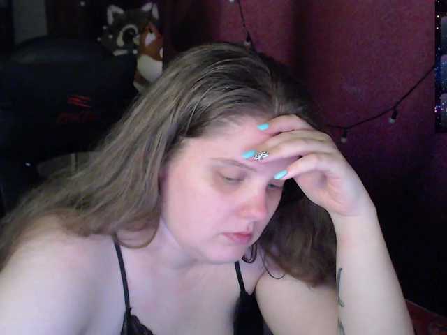 alicepussy's BongaCams show and profile