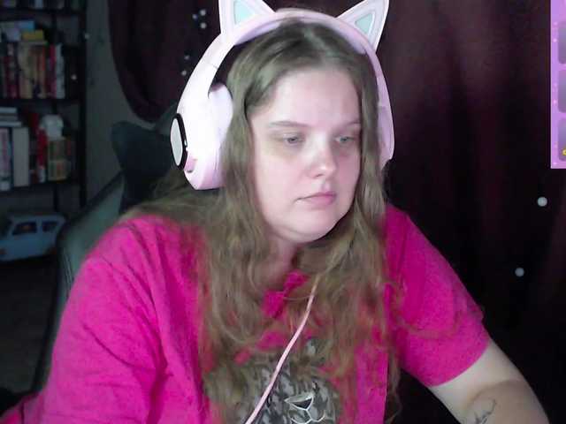 alicepussy live cam on BongaCams