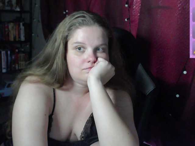 alicepussy live cam on BongaCams