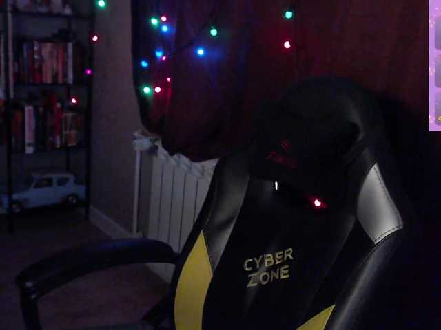 alicepussy live cam on BongaCams