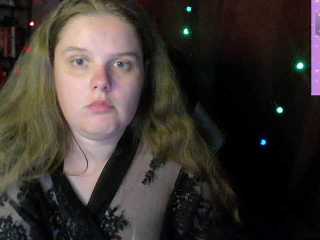 alicepussy live cam on BongaCams