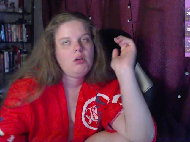 alicepussy live cam on BongaCams