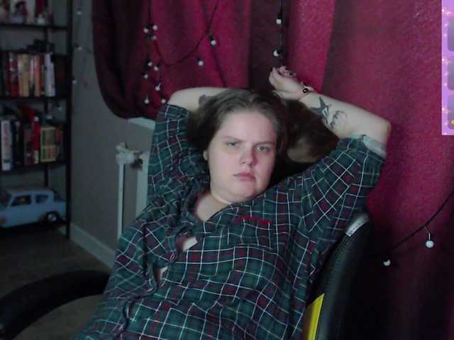 alicepussy live cam on BongaCams