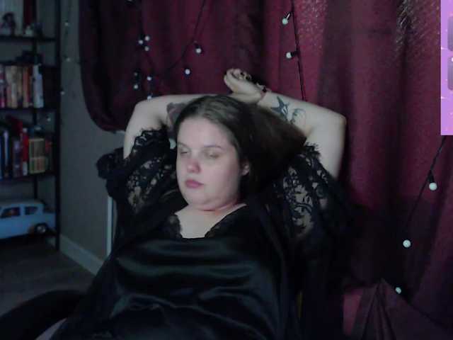 alicepussy live cam on BongaCams