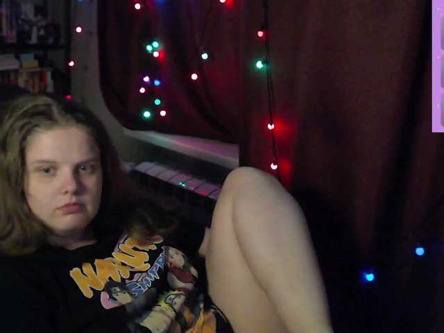 alicepussy live cam on BongaCams