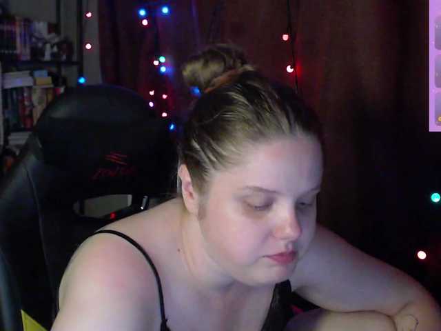 alicepussy live webcam show
