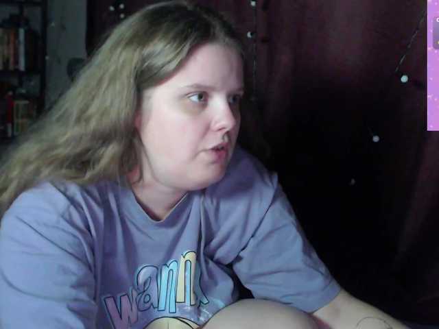alicepussy live cam on BongaCams