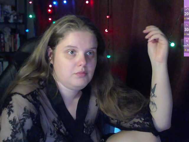 alicepussy live cam on BongaCams