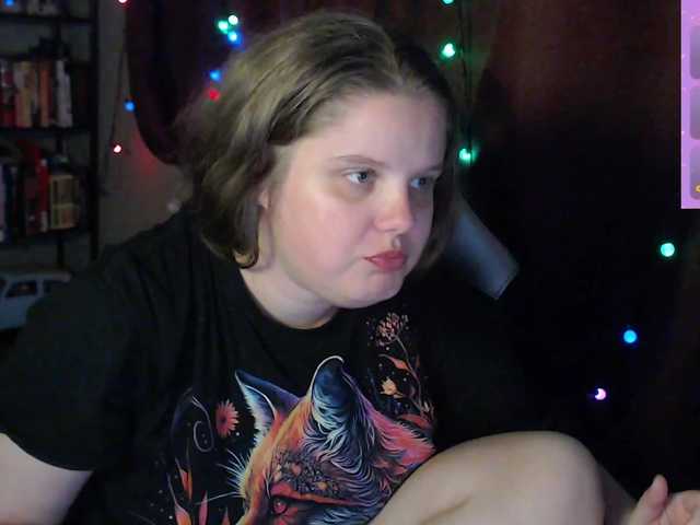 alicepussy live cam on BongaCams