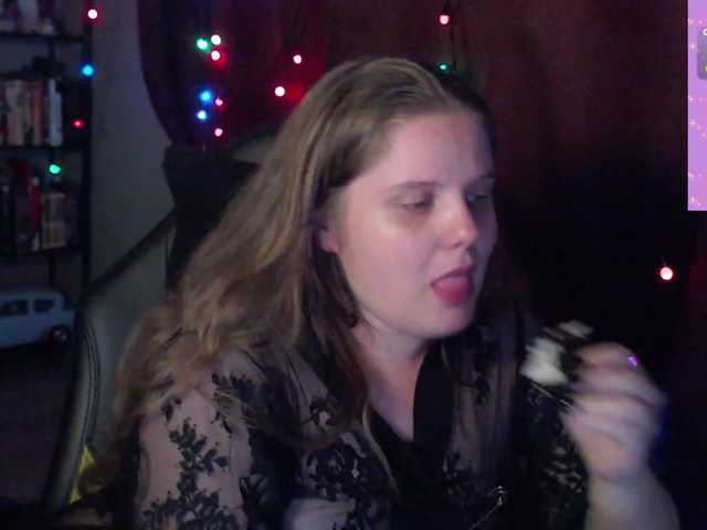 alicepussy live cam on BongaCams