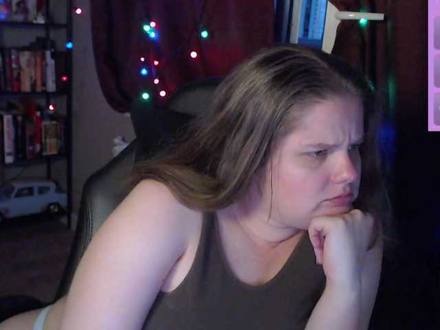 alicepussy live cam on BongaCams