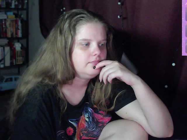 alicepussy cam belle