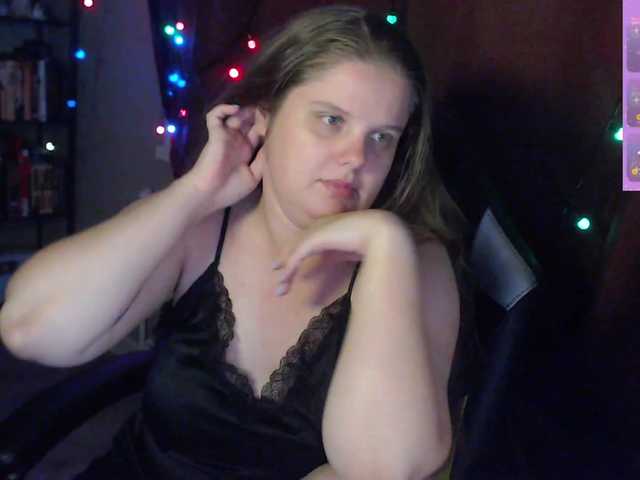alicepussy live cam on BongaCams
