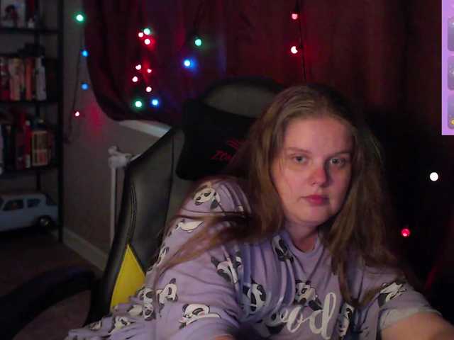 alicepussy live cam on BongaCams