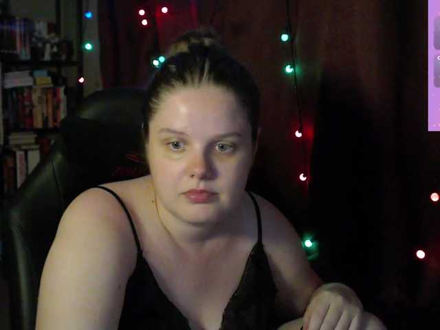 alicepussy live cam on BongaCams