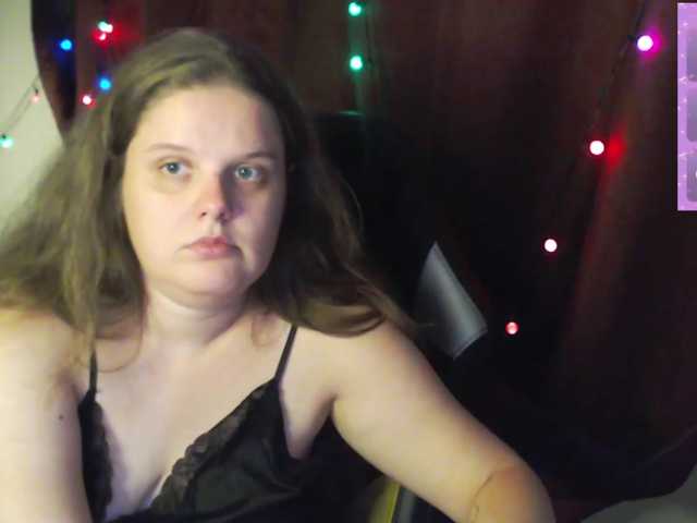 alicepussy live cam on BongaCams
