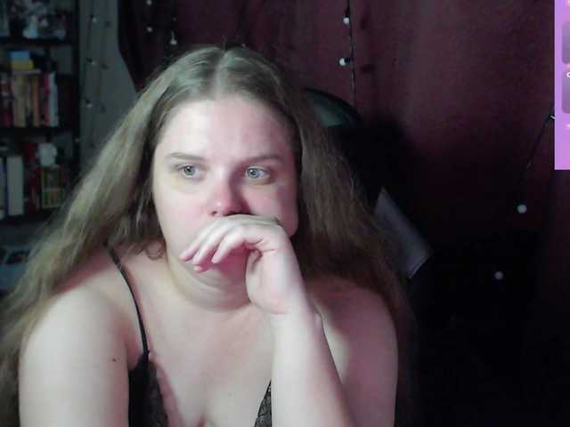 alicepussy live cam on BongaCams