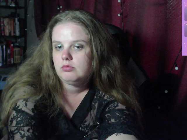 alicepussy live cam on BongaCams