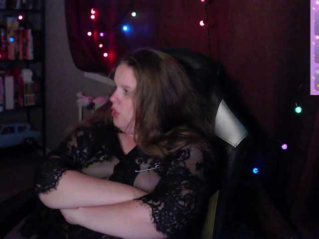 alicepussy live cam on BongaCams