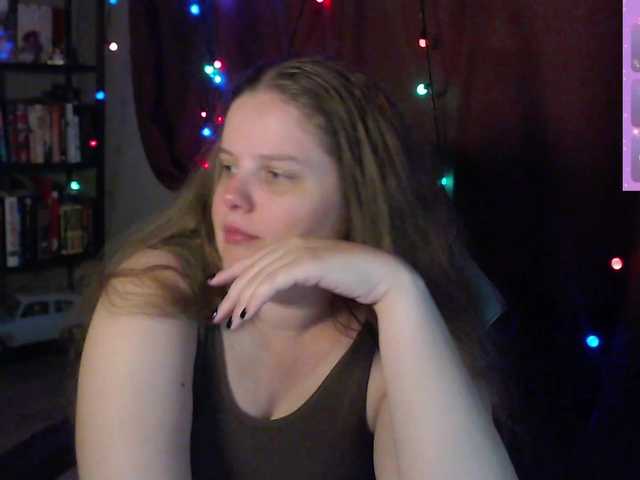 alicepussy live cam on BongaCams