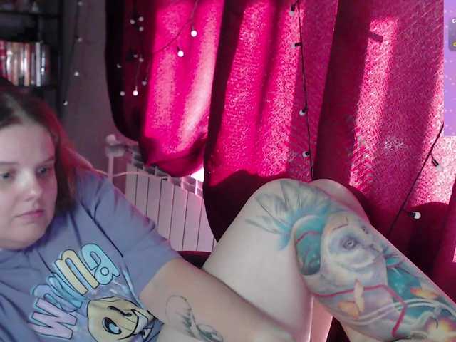 alicepussy live cam on BongaCams