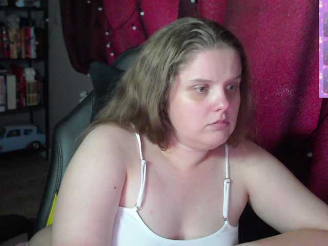 alicepussy live cam on BongaCams