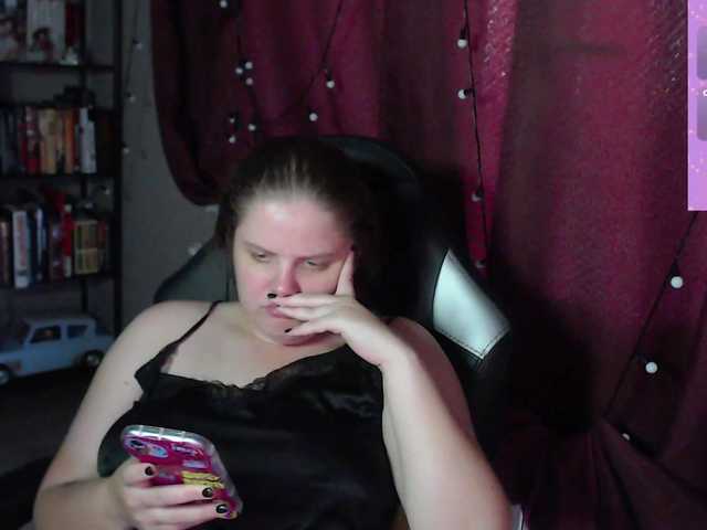 alicepussy live cam on BongaCams