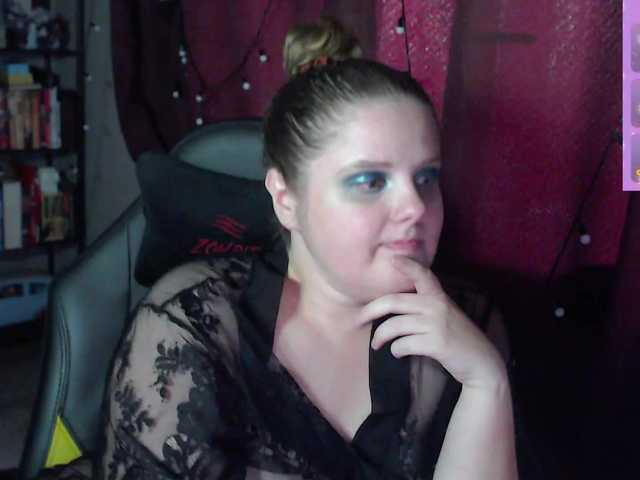 alicepussy live cam on BongaCams