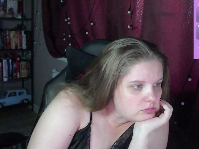 alicepussy live cam on BongaCams