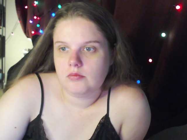 alicepussy live cam on BongaCams