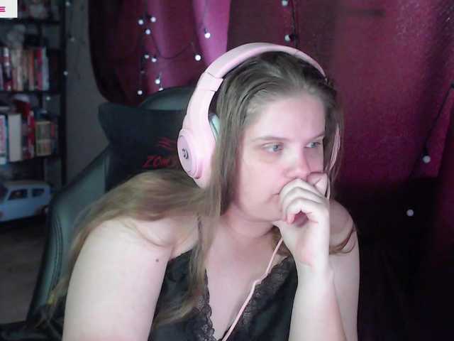 alicepussy live cam on BongaCams