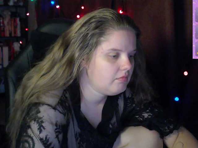 alicepussy live cam on BongaCams