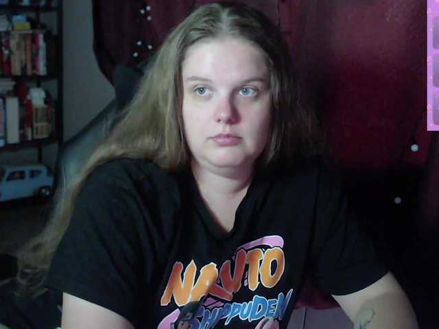 alicepussy live cam on BongaCams