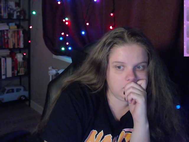 alicepussy live cam on BongaCams