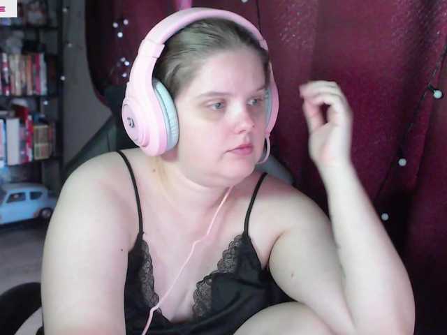 alicepussy live cam on BongaCams