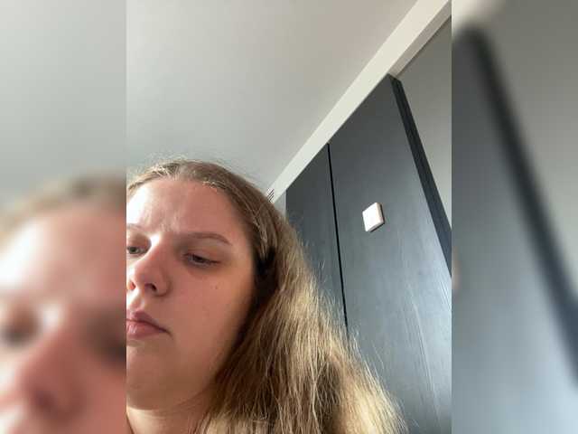 alicepussy live cam on BongaCams