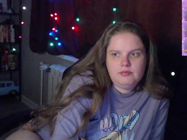 alicepussy live cam on BongaCams