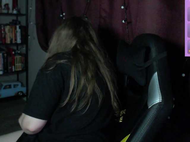 alicepussy live cam on BongaCams