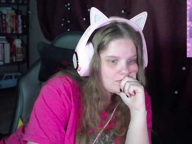 alicepussy live cam on BongaCams