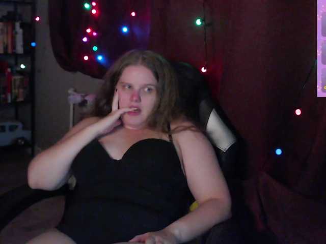 alicepussy live cam on BongaCams
