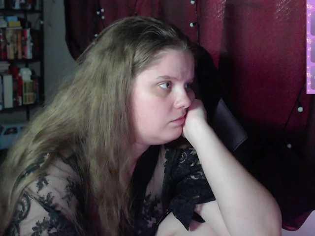 alicepussy live cam on BongaCams