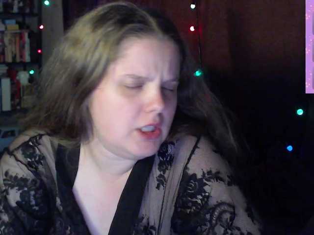 alicepussy live cam on BongaCams