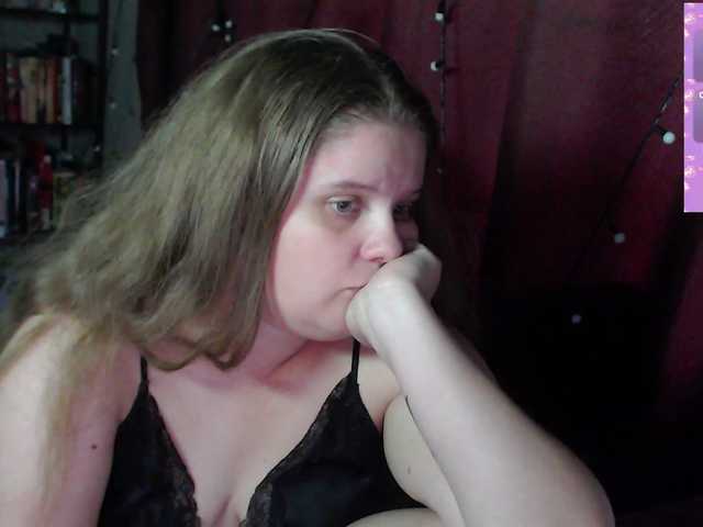 alicepussy live cam on BongaCams