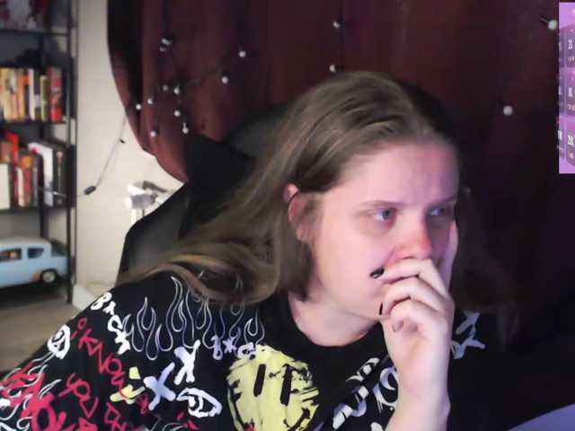 alicepussy live cam on BongaCams
