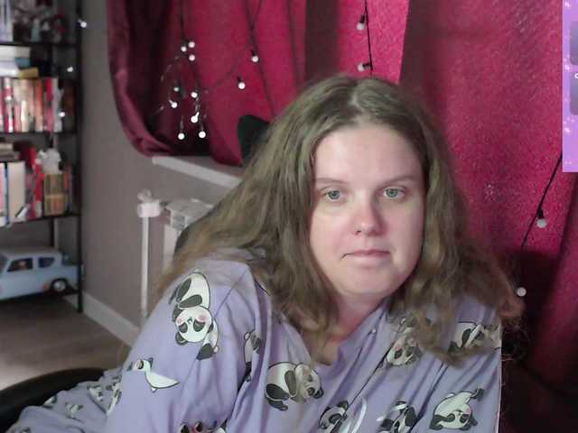 alicepussy live cam on BongaCams