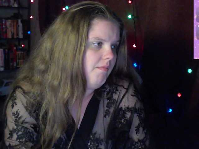 alicepussy live cam on BongaCams