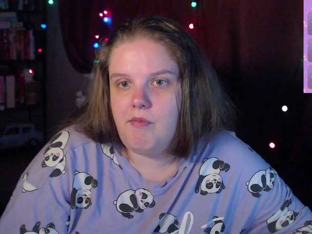 alicepussy live cam on BongaCams