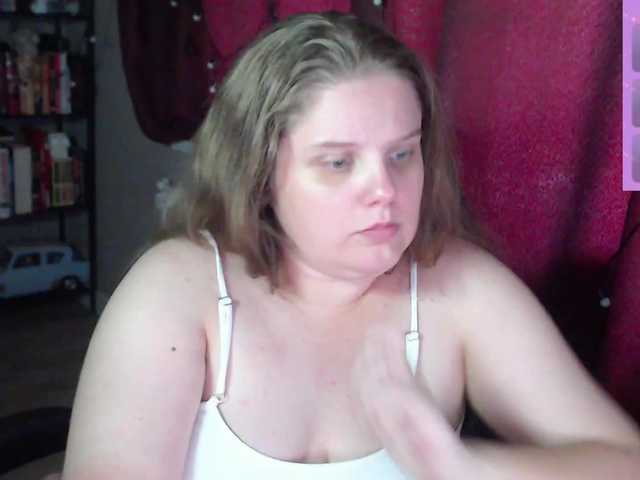 alicepussy live cam on BongaCams