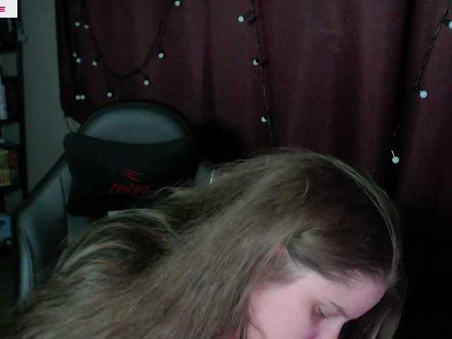 alicepussy live cam on BongaCams