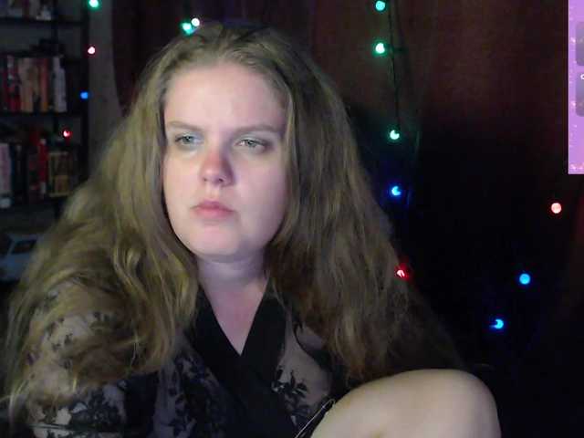 alicepussy live cam on BongaCams